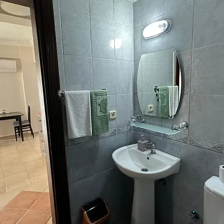 Apartment Bonito House 2 *